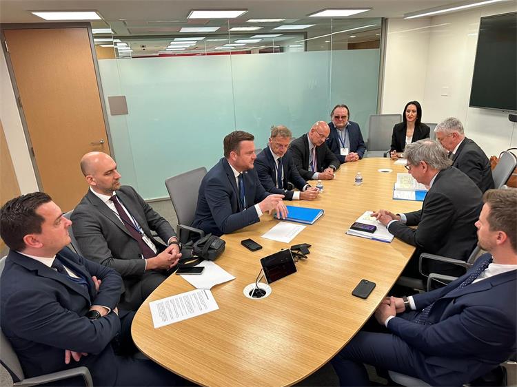 Slika /slike/Vijesti2024/3 dio/WhatsApp Slika 2024-04-19 u 21.09.01_a1de5ff4.jpg